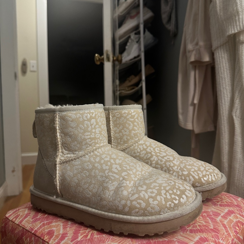 UGG Cream Patterned Winter Boots - image 1